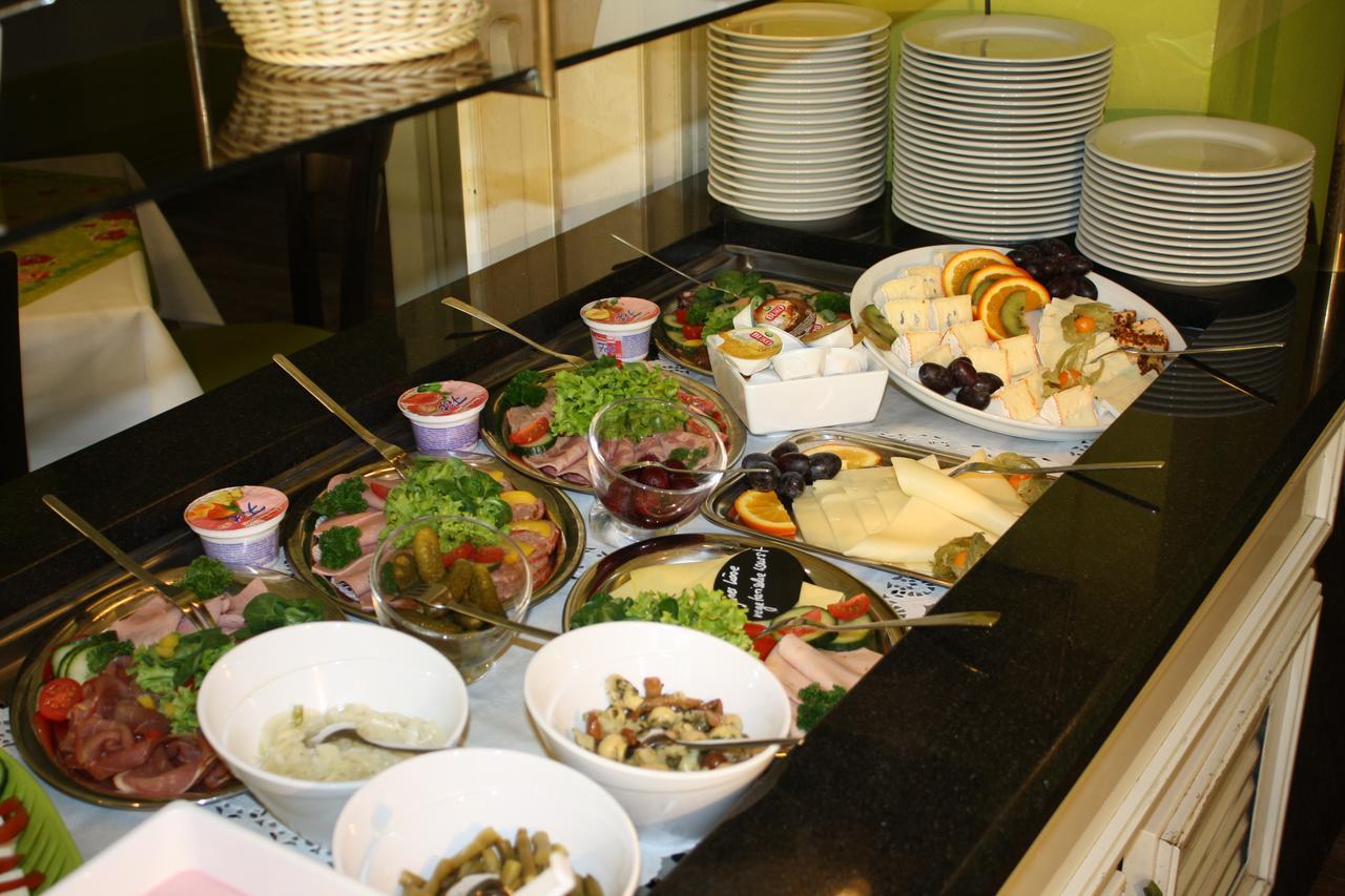 Hotel Berlin Leipzig Ngoại thất bức ảnh